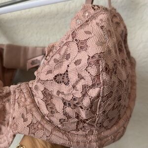 Victoria's Secret Dream Angels Bra 34DD
